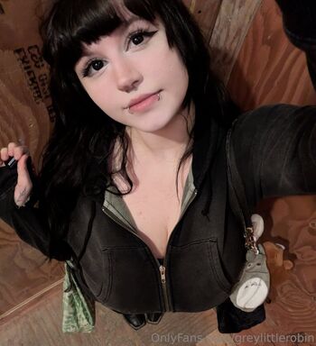 Full leaked Mylittlerobin private onlyfans photo