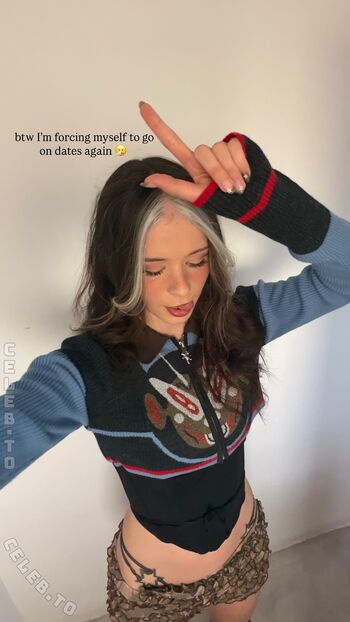 Full leaked Nadinebreaty private onlyfans photo