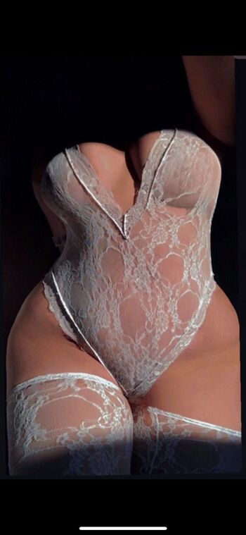 Full leaked Nadinemaaay private onlyfans photo