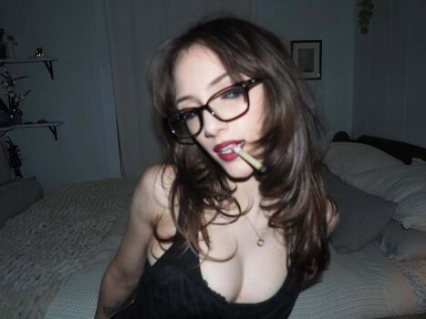 Full leaked Nadyneluchon private onlyfans photo