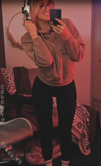 Full leaked Naguura private onlyfans photo