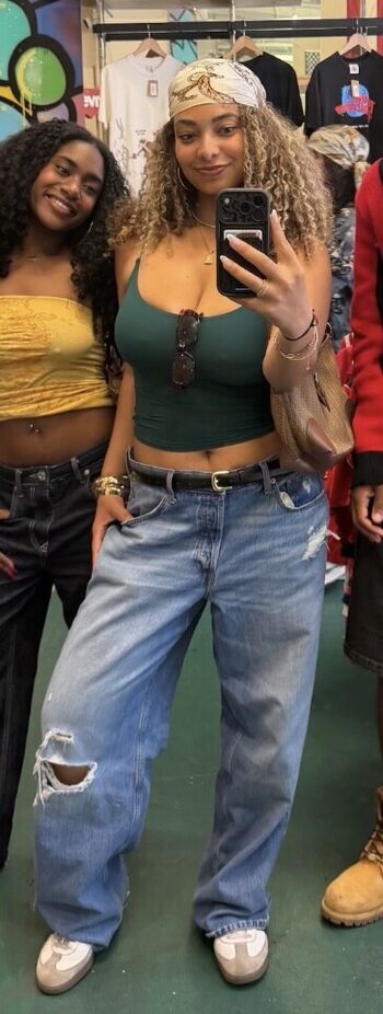 Full leaked Naima elizabeth private onlyfans photo