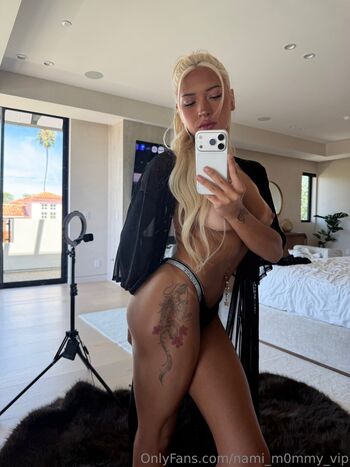 nam1_mommy