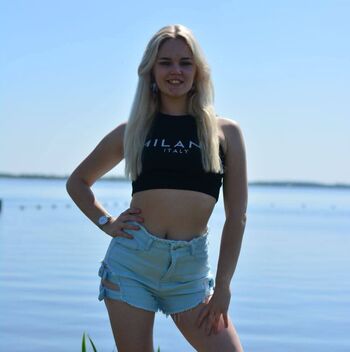 Full leaked Nanouschka private onlyfans photo