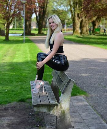 Full leaked Nanouschka private onlyfans photo