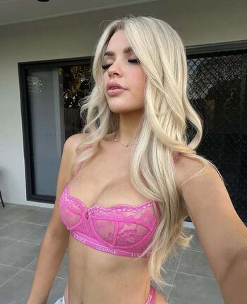 Naomi Grace