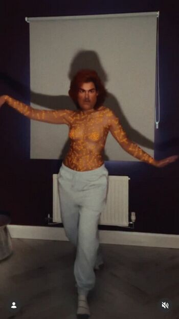 Full leaked Naomi scott private onlyfans photo