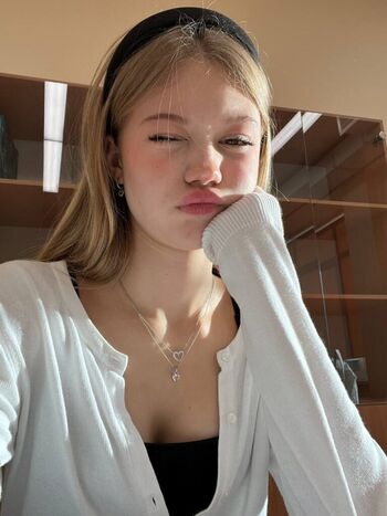 Full leaked Nastuyshkakristmas private onlyfans photo