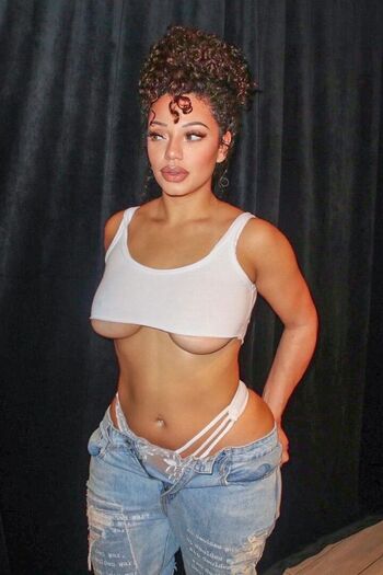 Full leaked Nat tortelli private onlyfans photo