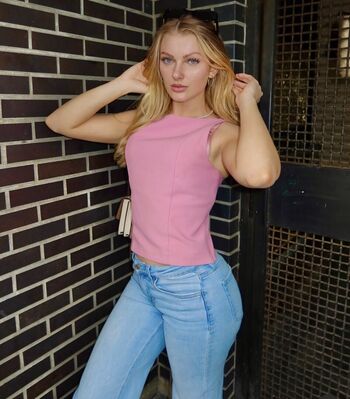 Full leaked Natalie etched private onlyfans photo