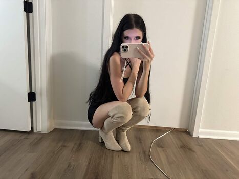 Full leaked Nataliebarness private onlyfans photo