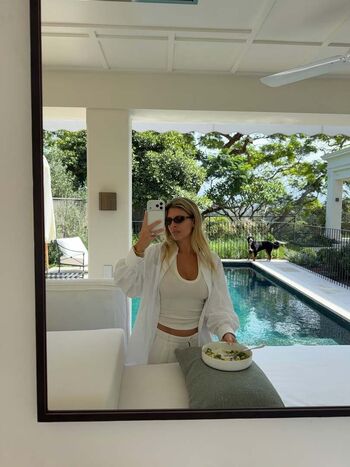 Full leaked Natasha oakley private onlyfans photo