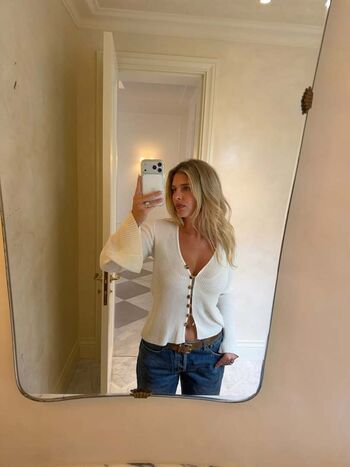 Full leaked Natasha oakley private onlyfans photo
