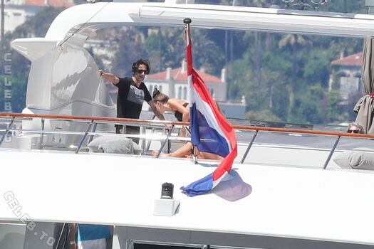 Full leaked Natasha poly page private onlyfans photo