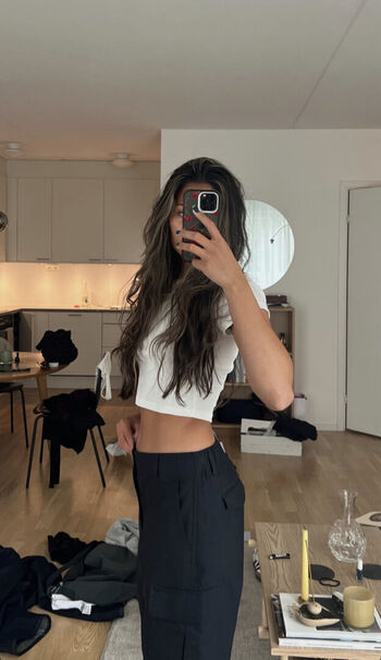 Full leaked Nathalie lok page private onlyfans photo