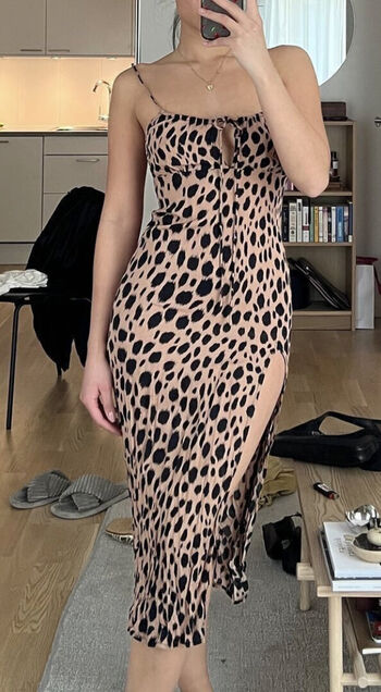 Full leaked Nathalie lok page private onlyfans photo