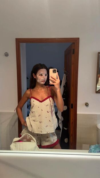 Full leaked Nathalie lok private onlyfans photo