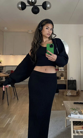 Full leaked Nathalie lok private onlyfans photo