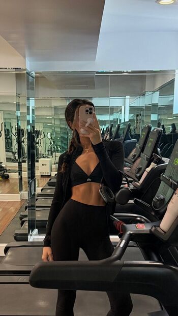 Full leaked Nathalie lok private onlyfans photo