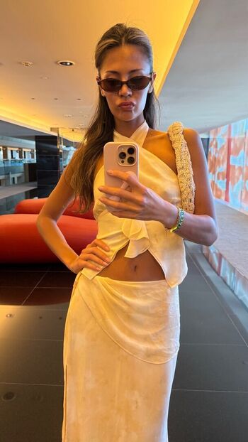 Full leaked Nathalie lok private onlyfans photo