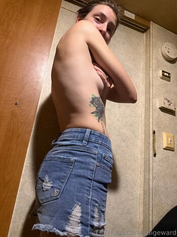 Full leaked Nathanielpaigepeace paigeward https private onlyfans photo