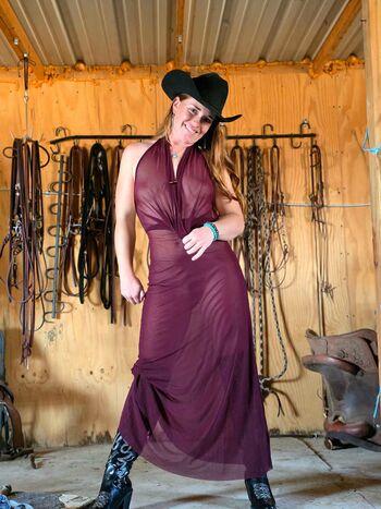 Full leaked Naughtyredfarmgirl private onlyfans photo