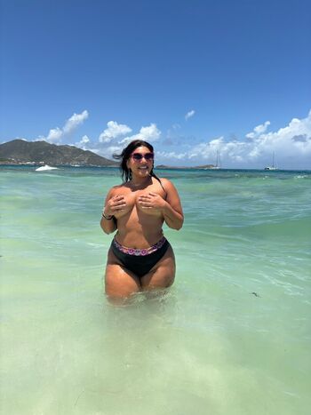 Full leaked Nazaroundtheworld private onlyfans photo