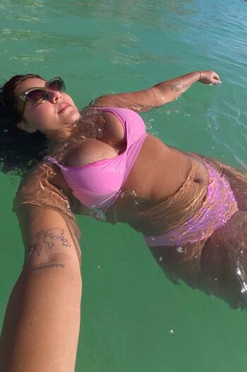 Full leaked Nazaroundtheworld private onlyfans photo