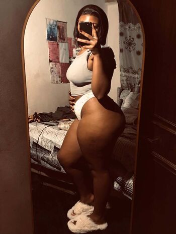 Full leaked Nelly mokgotsi private onlyfans photo