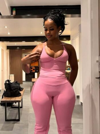 Full leaked Nemoqueen private onlyfans photo