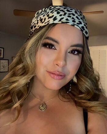 Full leaked Nenabelsito private onlyfans photo