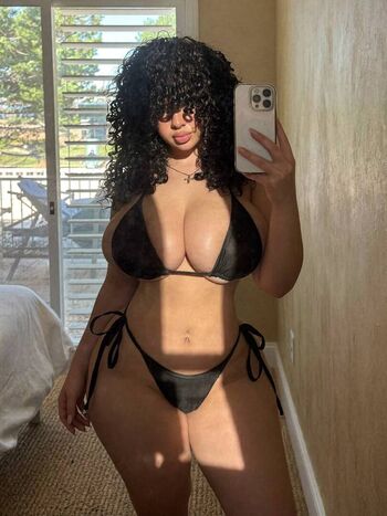 Full leaked Neomi gaia private onlyfans photo