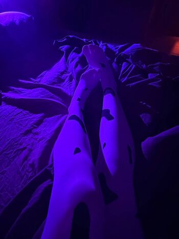 Full leaked Neongrve private onlyfans photo