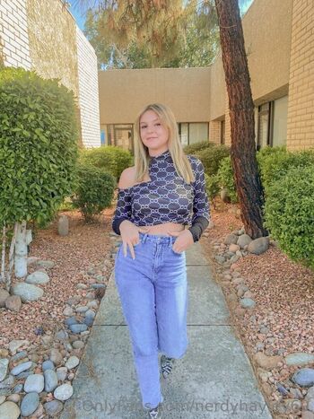 Full leaked Nerdyhayley private onlyfans photo