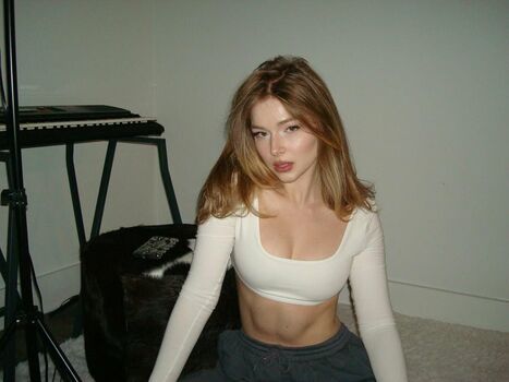 Full leaked Nerushimav page private onlyfans photo