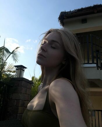 Full leaked Nerushimav page private onlyfans photo