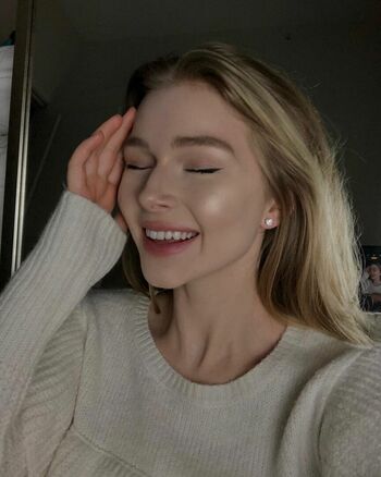 Full leaked Nerushimav page private onlyfans photo