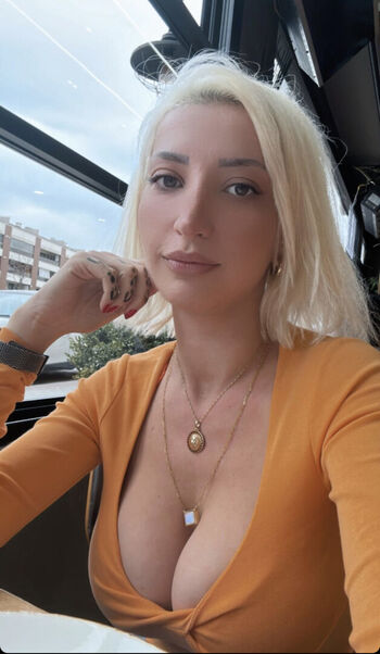 Full leaked Neslihan gunes page private onlyfans photo