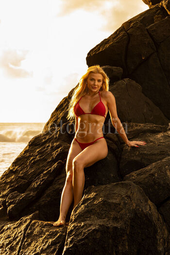 Full leaked Neuronha neurnha page private onlyfans photo