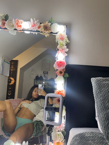 Full leaked Nevaehnabor private onlyfans photo