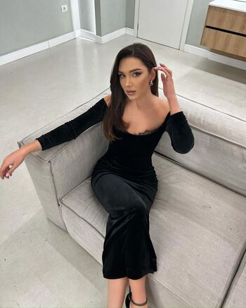 Full leaked Nevina shtylla private onlyfans photo