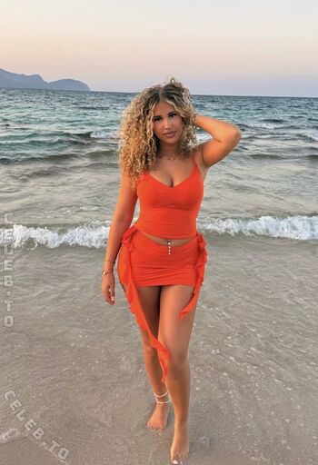 Full leaked Nevine ths page private onlyfans photo