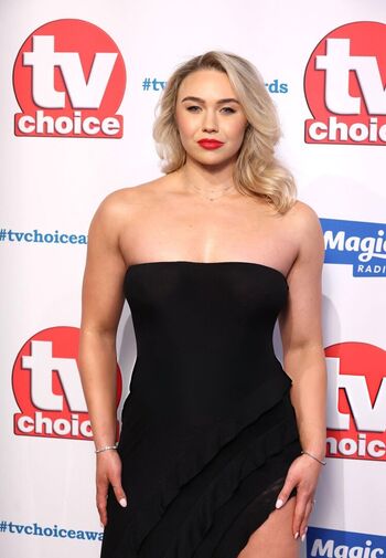 Full leaked New uk gladiators private onlyfans photo