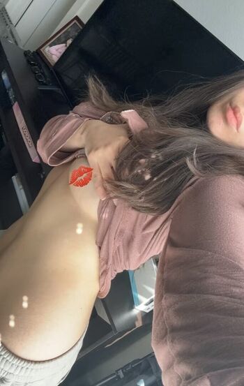 Full leaked Nezzanzizzle private onlyfans photo