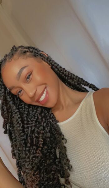 Full leaked Nia simone private onlyfans photo