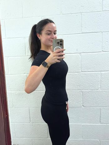 Full leaked Niamh cryan page private onlyfans photo