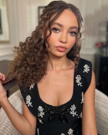 Full leaked Nico parker private onlyfans photo