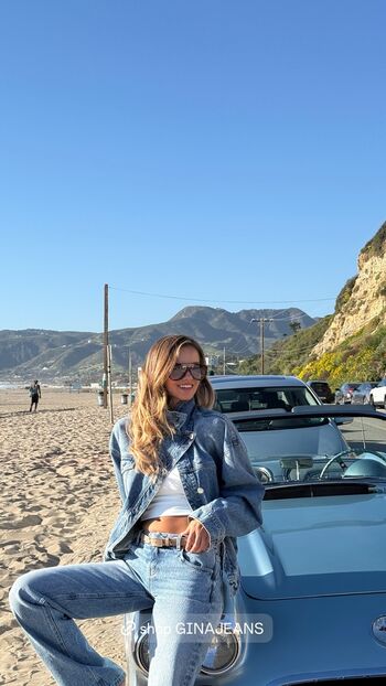 Full leaked Nicola cavanis page private onlyfans photo