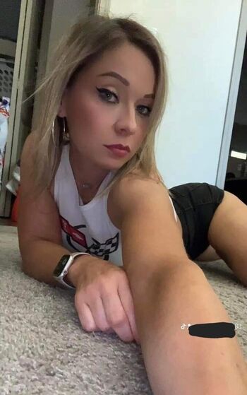 Full leaked Nicole dively private onlyfans photo