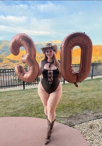 Full leaked Nicole nlhfit private onlyfans photo